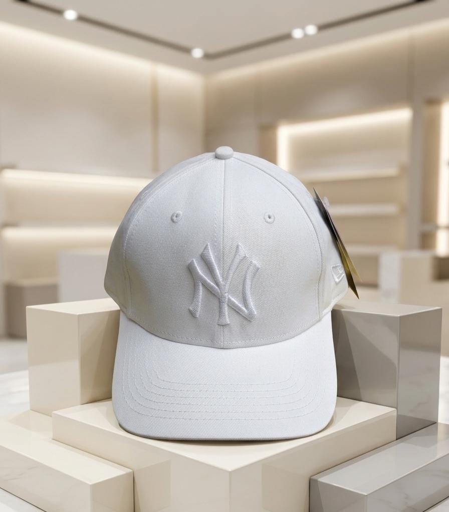 White NY Yankees Embroidered Baseball Cap - Premium Cotton