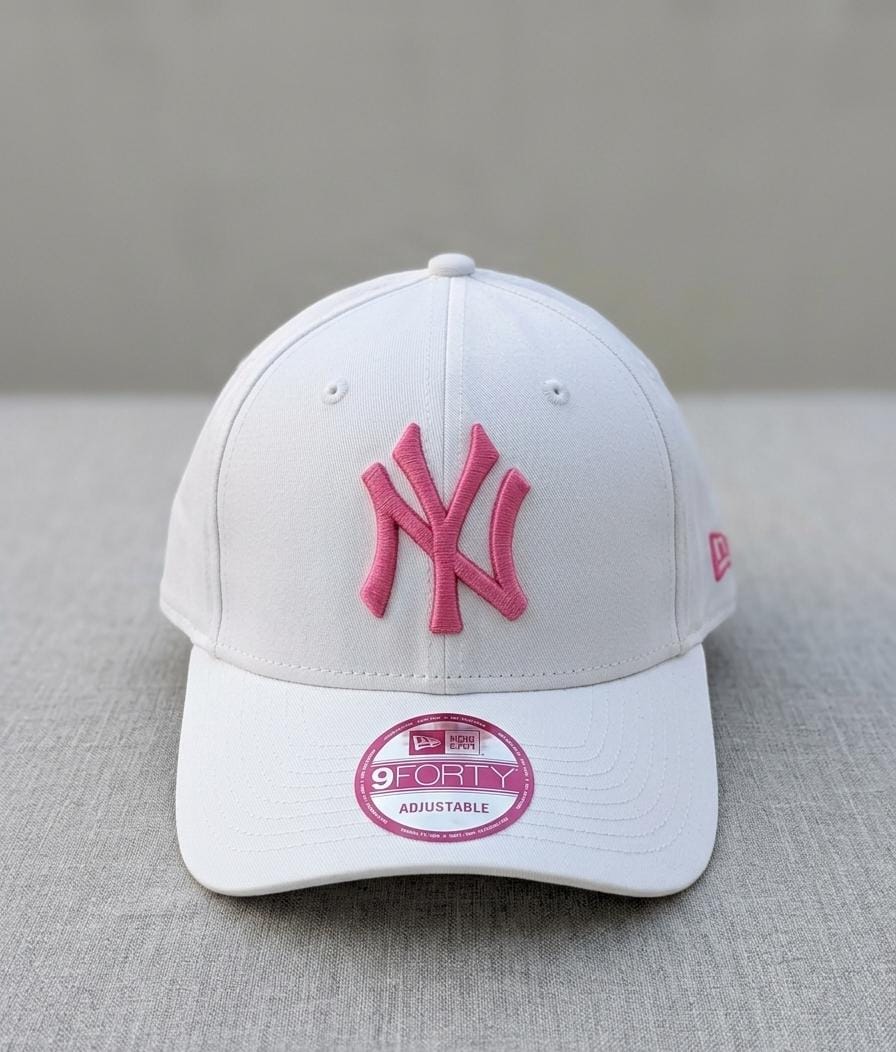 White NY Yankees Pink Embroidered Baseball Cap - Premium 9FORTY Style